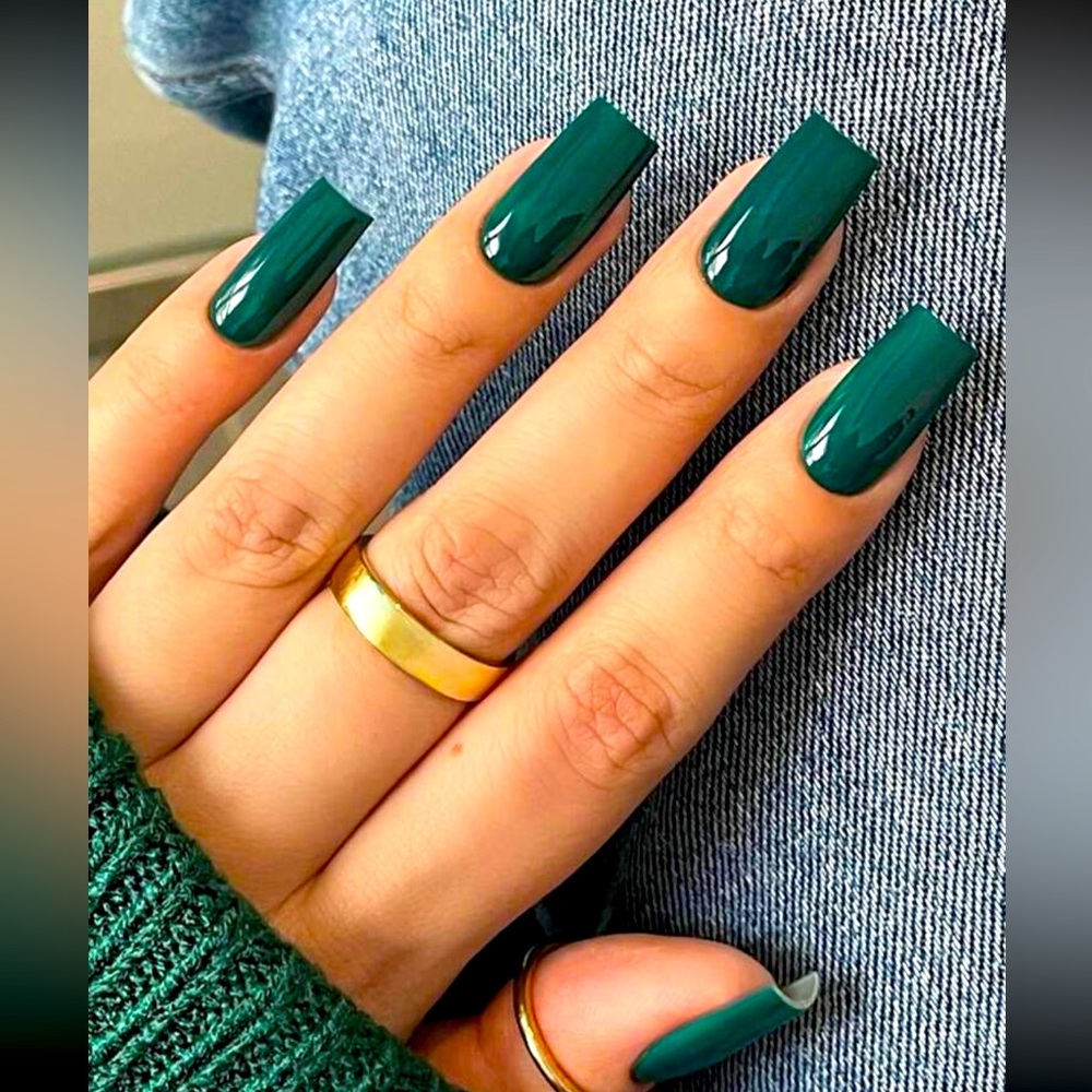 Emerald Green Square 24 Piece Press On Nails 💅🌟